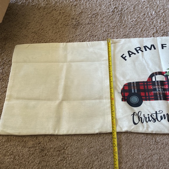 NWOT - Farm Fresh Christmas Trees Zippered Pillow Cases - 17”x17” - Picture 3 of 4